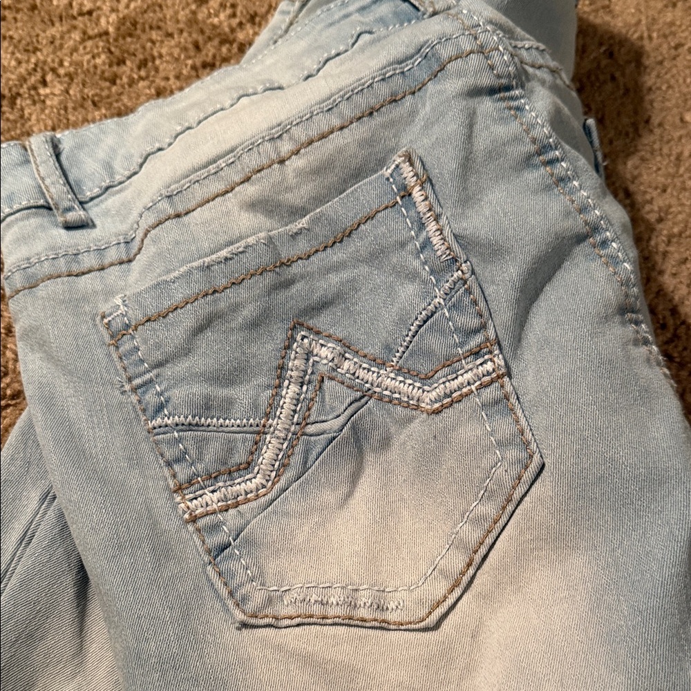 Light Blue Distressed Women Jeans - Picture 3 of 3